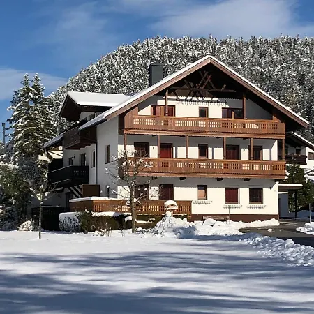 Schoenangerhof ゼーフェルト・イン・チロル