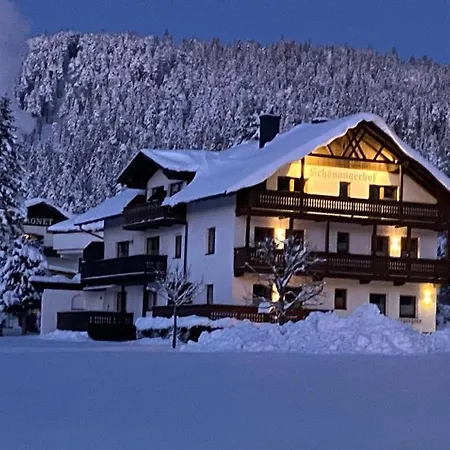 Schoenangerhof * ゼーフェルト・イン・チロル